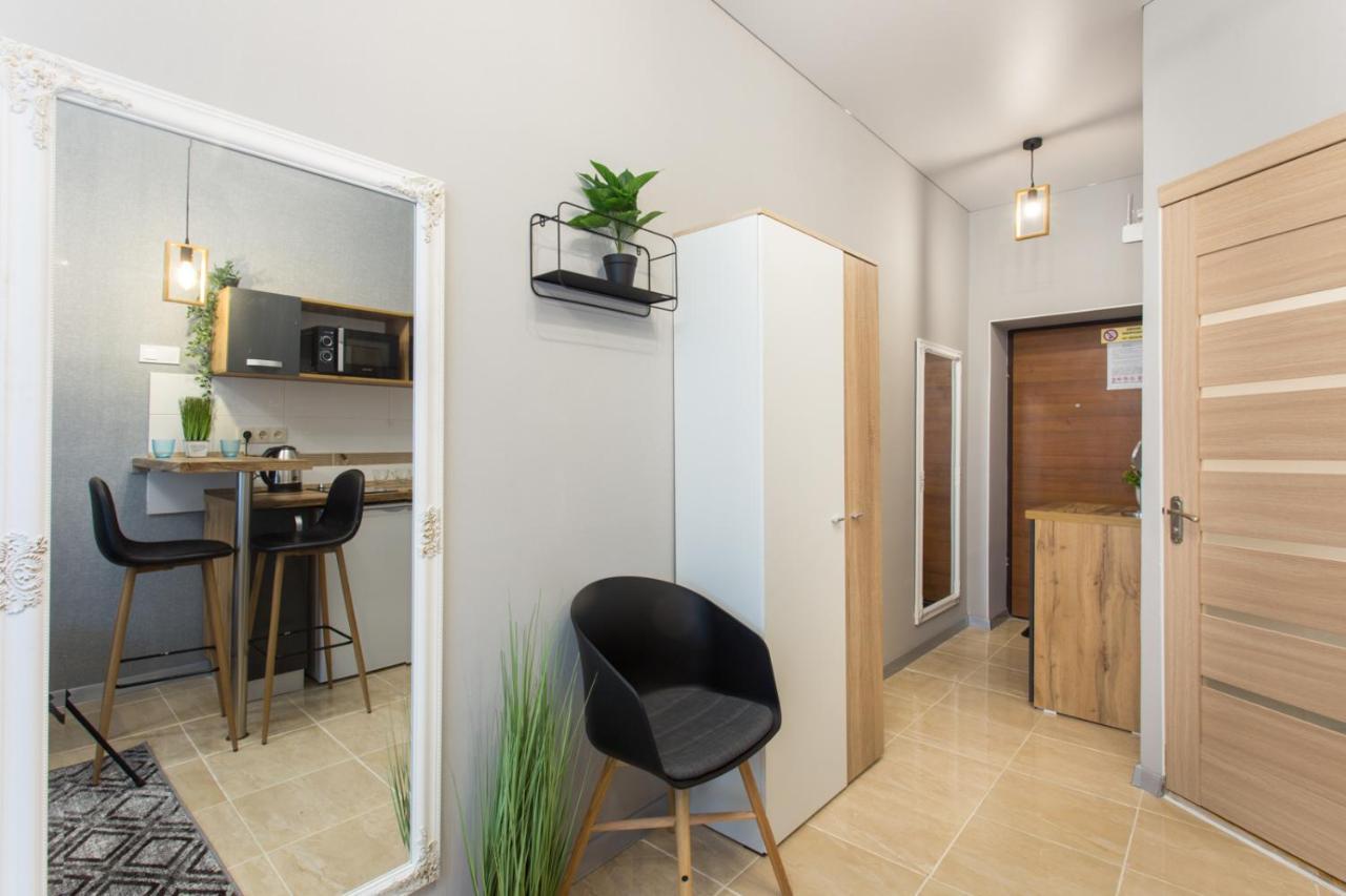 Cozy Studio - Yaroslavska 21 Charkiw Exterior foto